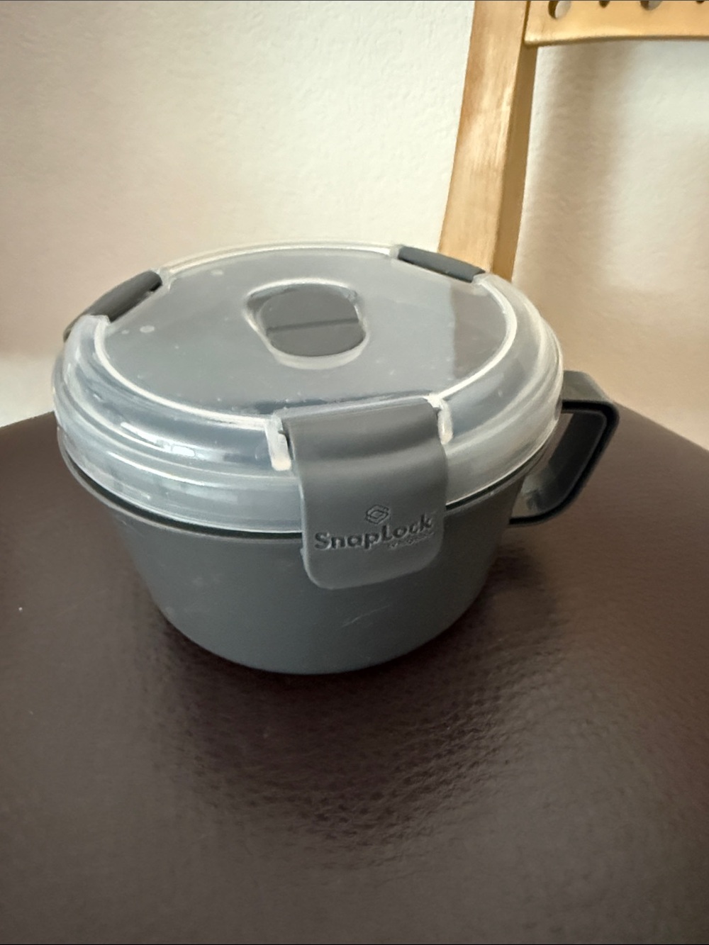 Gray Airtight Meal Bowl with Clear Lid